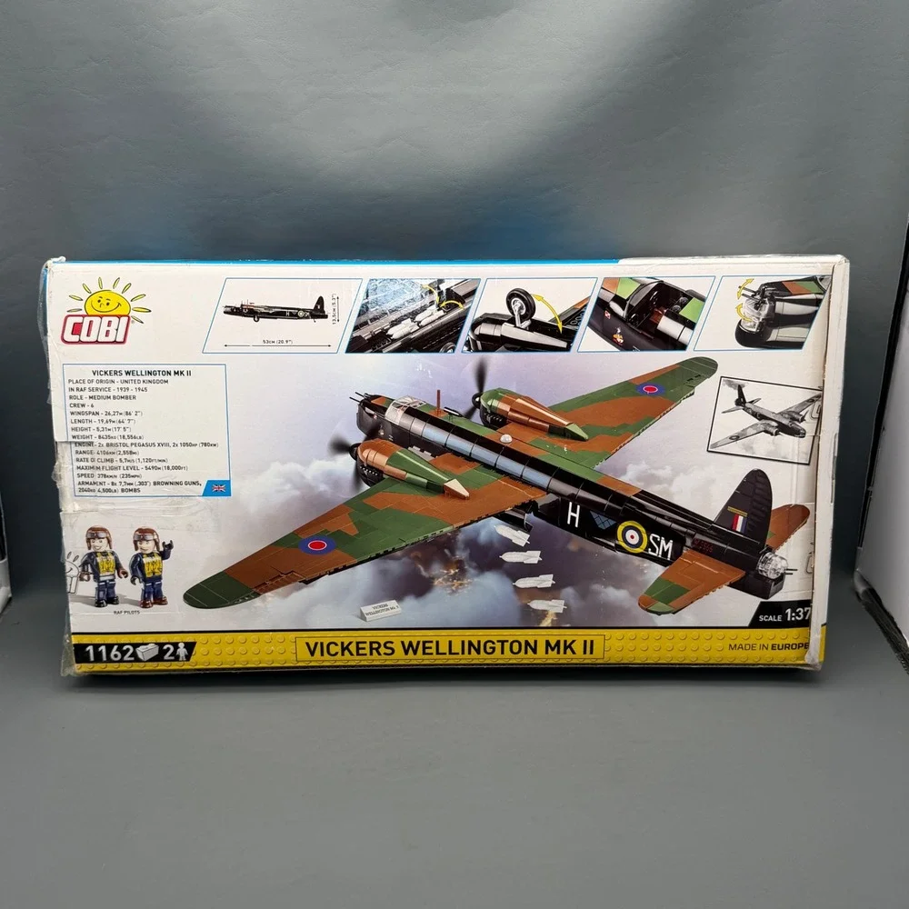 COBI Vickers Wellington Mk.II WWII  Bomber Set - Incomplete